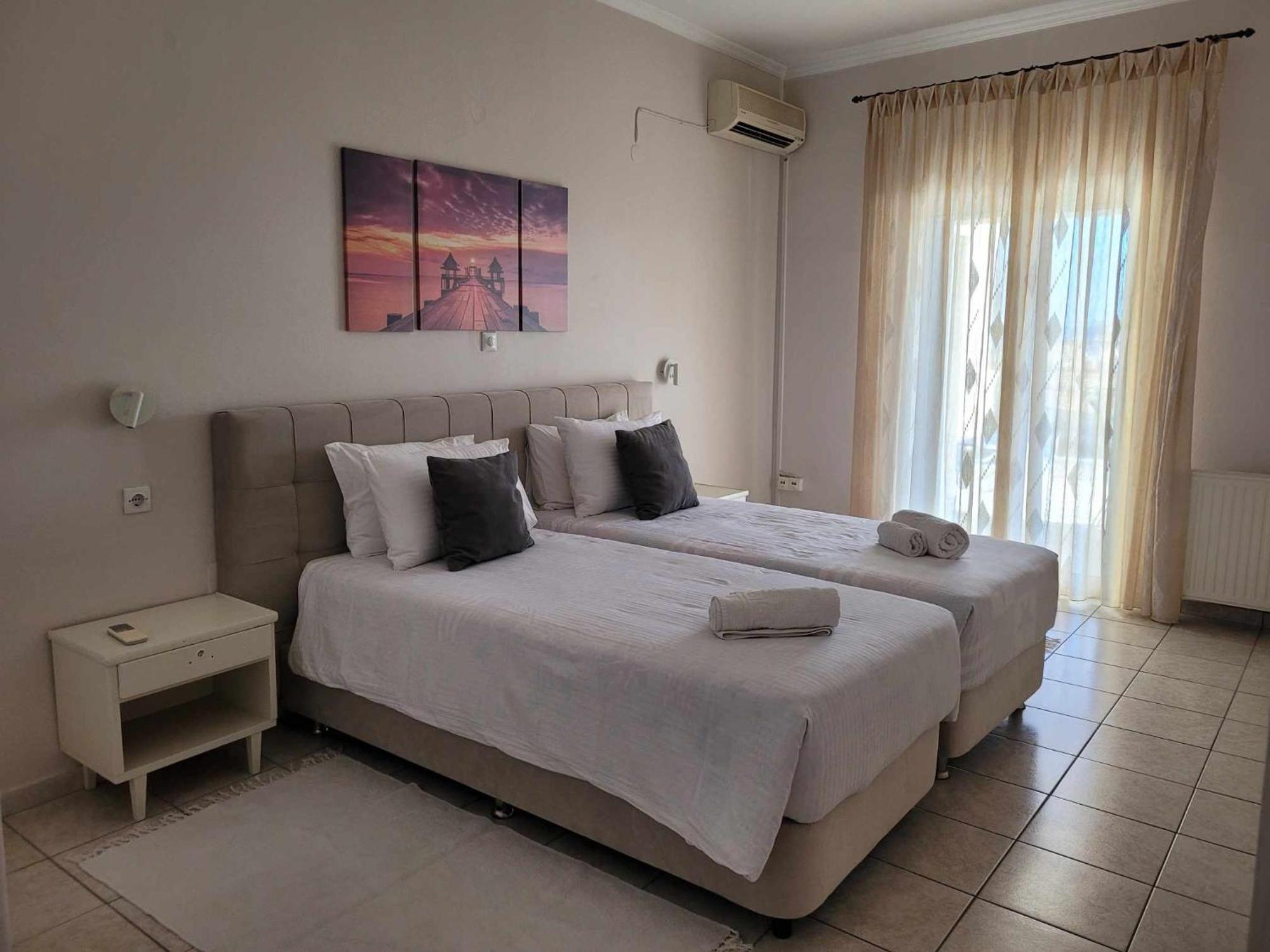 Kiki'S Penthouse Apartment Corfu  ภายนอก รูปภาพ